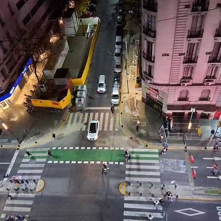 4 Ventanales Sobre La Avenida Corrientes Apartman Buenos Aires Kültér fotó