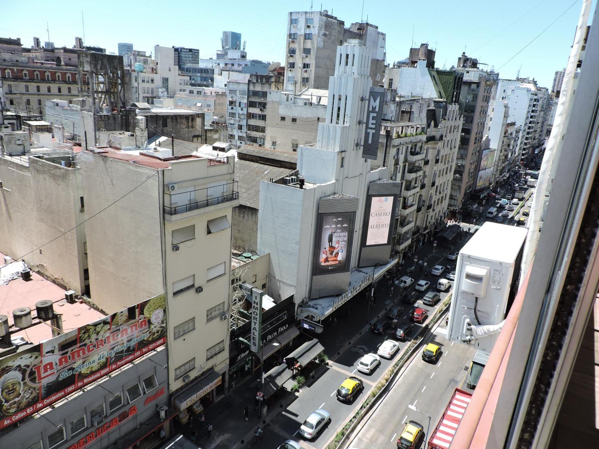 4 Ventanales Sobre La Avenida Corrientes Apartman Buenos Aires Kültér fotó